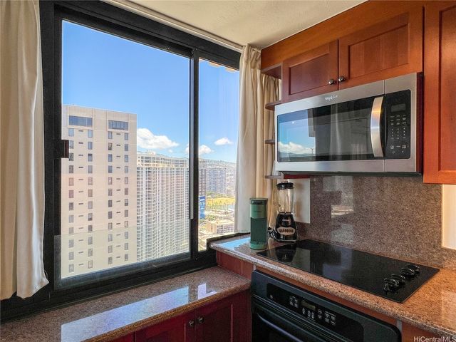343 Hobron Lane 3701, Honolulu, HI 96815