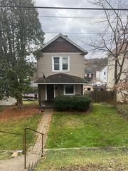 1808 Nash Ave, Penn Hills, PA 15235