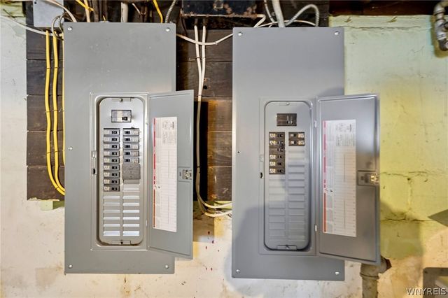 81 Philadelphia Street, Buffalo, NY 14207