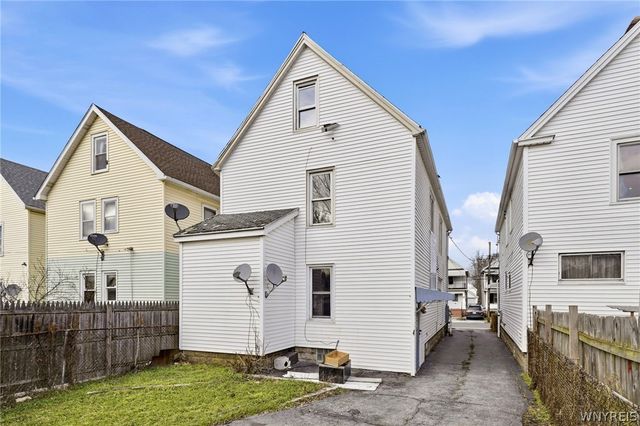 81 Philadelphia Street, Buffalo, NY 14207