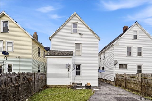 81 Philadelphia Street, Buffalo, NY 14207