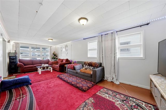 81 Philadelphia Street, Buffalo, NY 14207