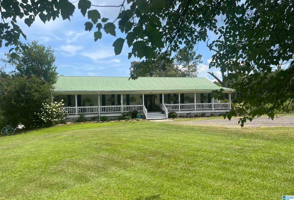 7000 GREY HILL ROAD, West Blocton, AL 35184