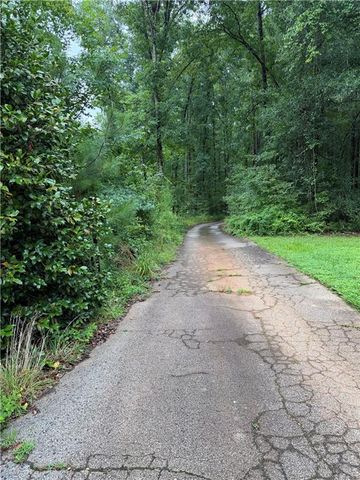 311 Wyldewood Drive, Mcdonough, GA 30253