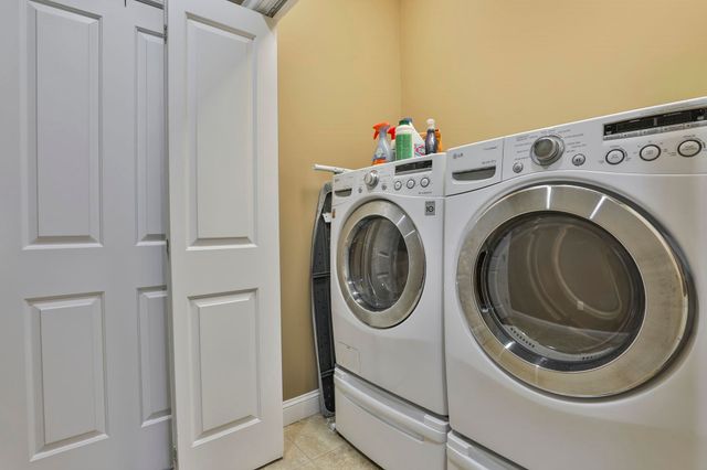 391 Turner Way, Laconia, NH 03246