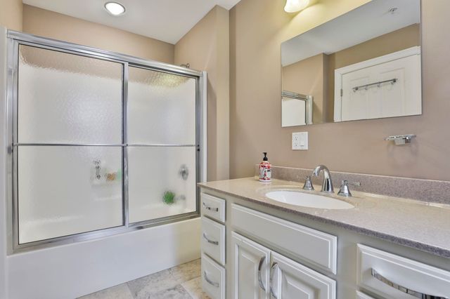 391 Turner Way, Laconia, NH 03246