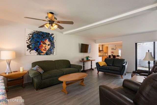 69 Rose Hill Road, Barnegat, NJ 08005