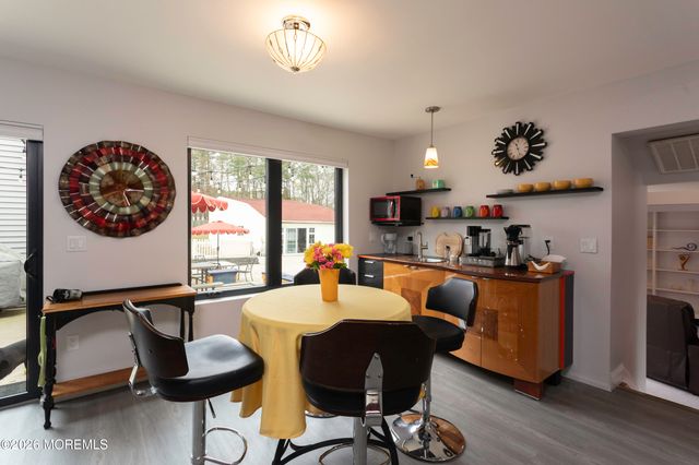 69 Rose Hill Road, Barnegat, NJ 08005