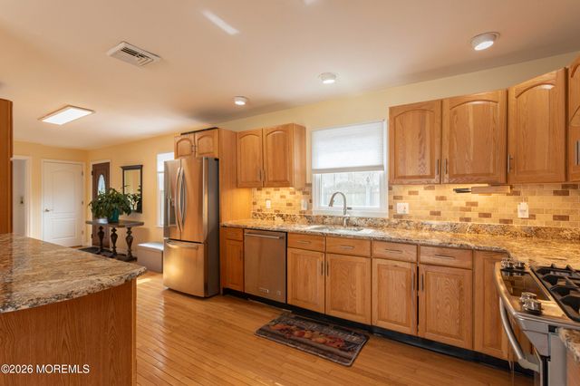 69 Rose Hill Road, Barnegat, NJ 08005