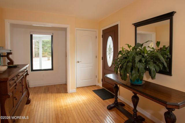 69 Rose Hill Road, Barnegat, NJ 08005