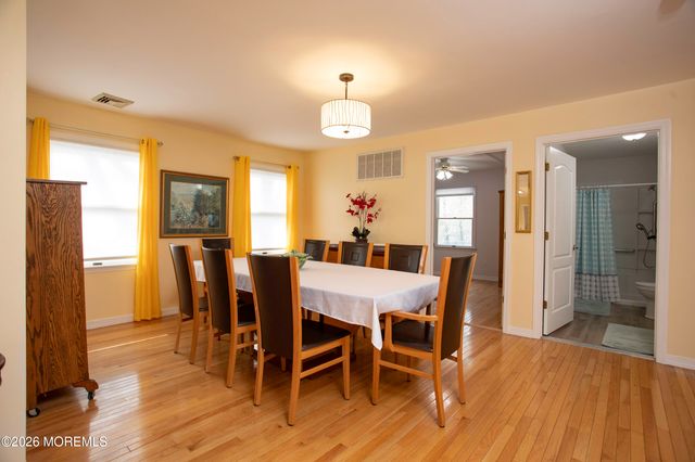 69 Rose Hill Road, Barnegat, NJ 08005