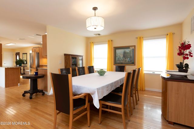 69 Rose Hill Road, Barnegat, NJ 08005