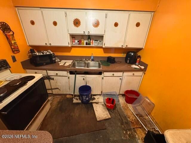 2280 W 11TH Street, Jacksonville, FL 32209