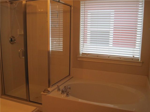 1828 Forsythe Drive, Savannah, TX 76227