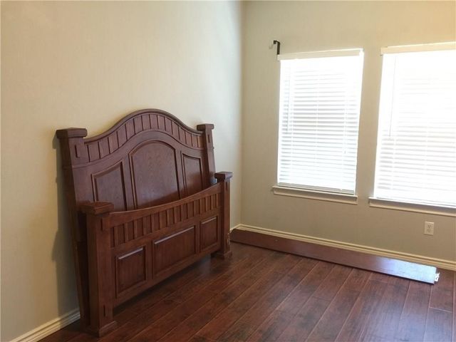 1828 Forsythe Drive, Savannah, TX 76227