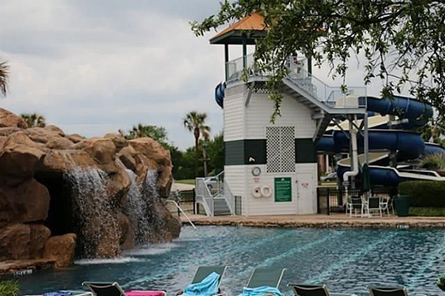 1828 Forsythe Drive, Savannah, TX 76227