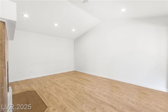 5831 Medallion Drive 101, Las Vegas, NV 89122