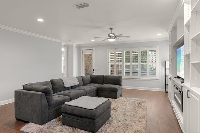 129 Leap Year Lane, Freeport, FL 32439