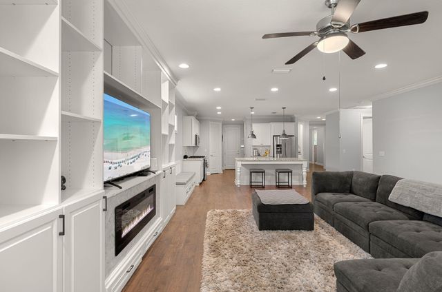 129 Leap Year Lane, Freeport, FL 32439