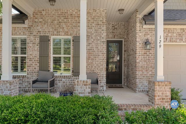 129 Leap Year Lane, Freeport, FL 32439