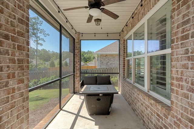 129 Leap Year Lane, Freeport, FL 32439