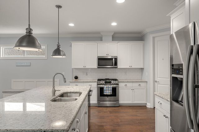 129 Leap Year Lane, Freeport, FL 32439