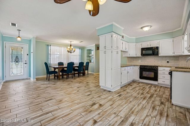 5501 HECKSCHER Drive, Jacksonville, FL 32226