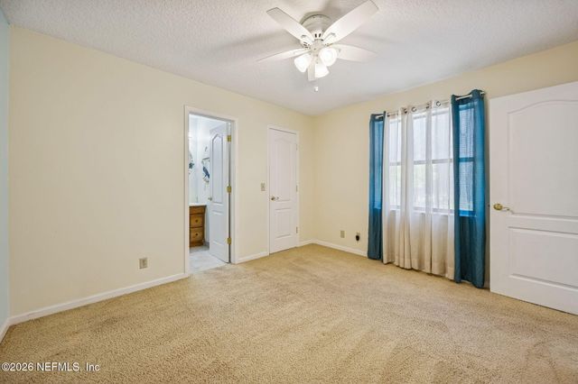 5501 HECKSCHER Drive, Jacksonville, FL 32226