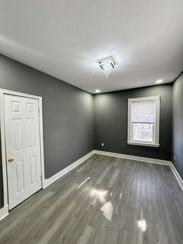 23 Dunlap St, Boston, MA 02124