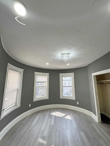 23 Dunlap St, Boston, MA 02124