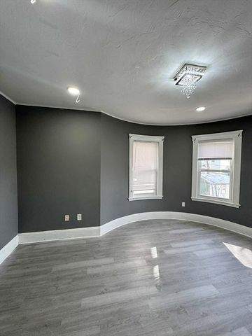 23 Dunlap St, Boston, MA 02124