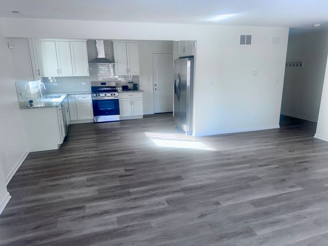 15119 Meadow Lane, Dolton, IL 60419