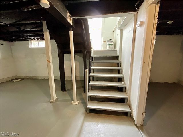 261 Russell Avenue, Akron, OH 44311