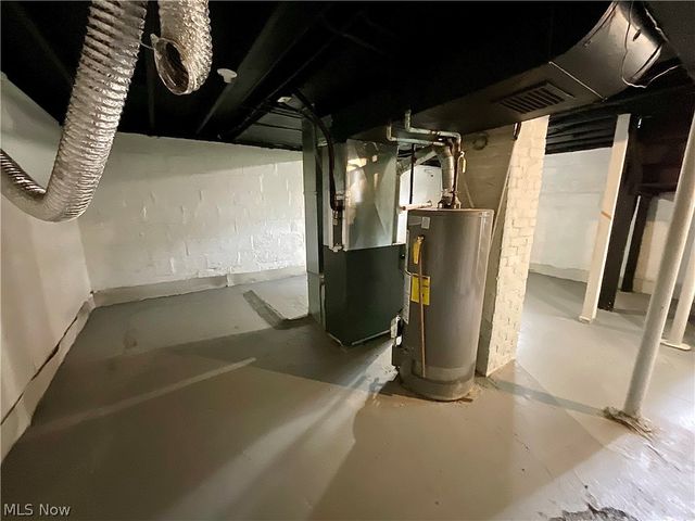 261 Russell Avenue, Akron, OH 44311