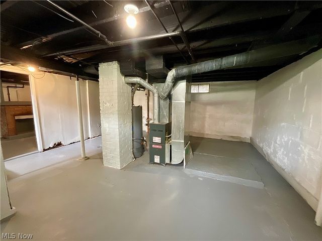 261 Russell Avenue, Akron, OH 44311