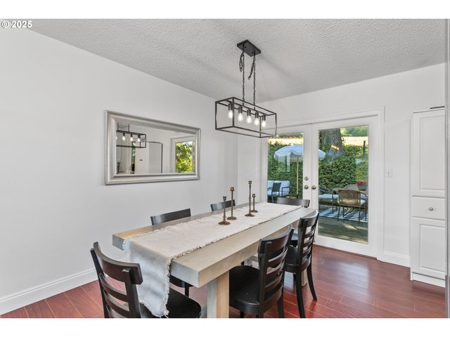 1674 FIRCREST Dr, Lake Oswego, OR 97034