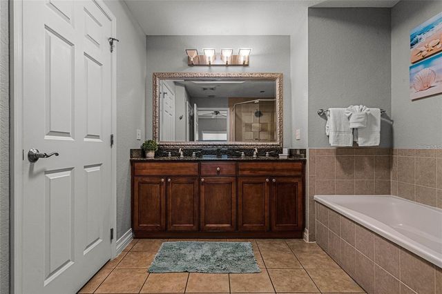 1102 SUNSET VIEW CIRCLE 204, Reunion, FL 34747