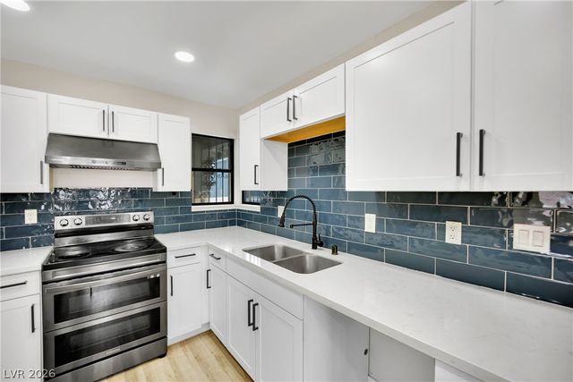 4442 Eureka Circle, Las Vegas, NV 89103
