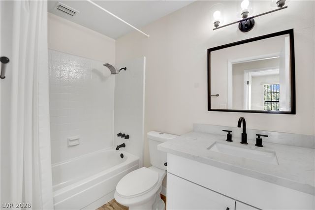 4442 Eureka Circle, Las Vegas, NV 89103
