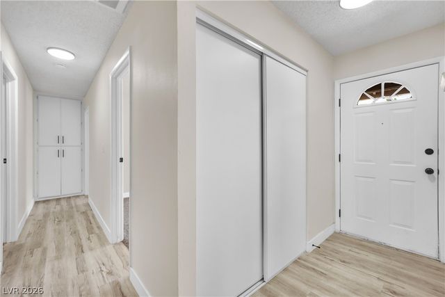 4442 Eureka Circle, Las Vegas, NV 89103