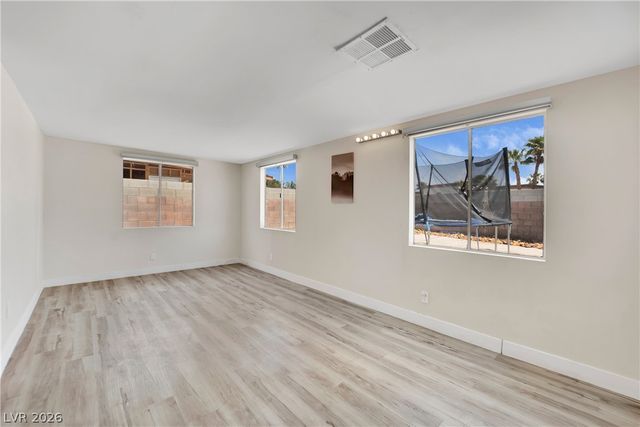 4442 Eureka Circle, Las Vegas, NV 89103
