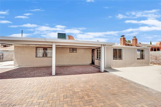 4442 Eureka Circle, Las Vegas, NV 89103
