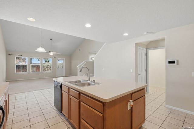 10723 RIMFIRE RUN LN, San Antonio, TX 78245