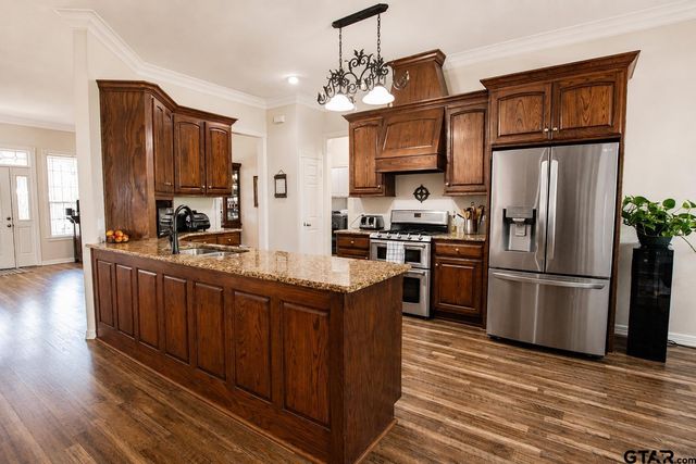 404 Lynn St, Whitehouse, TX 75791