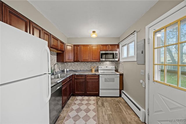 1118 La Salle Avenue, Grand Island, NY 14072