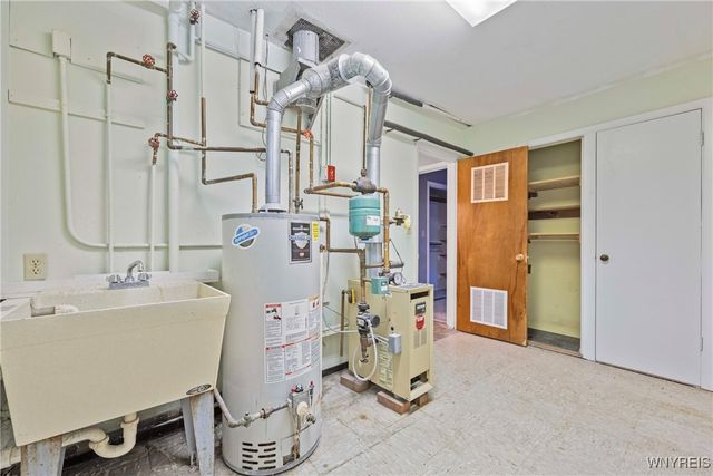 1118 La Salle Avenue, Grand Island, NY 14072