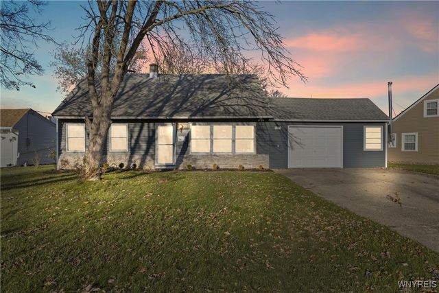 1118 La Salle Avenue, Grand Island, NY 14072