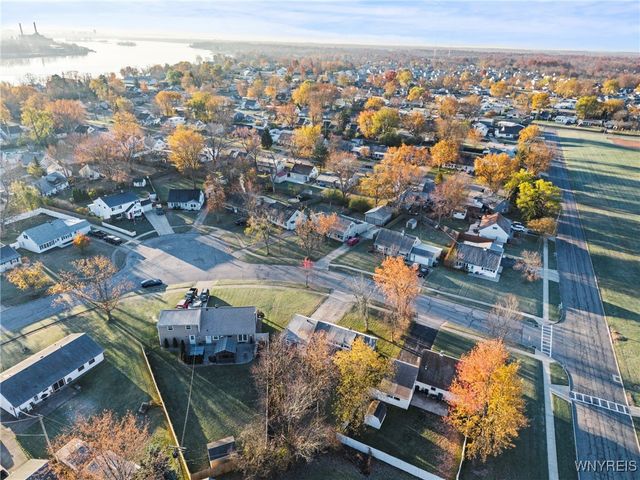 1118 La Salle Avenue, Grand Island, NY 14072