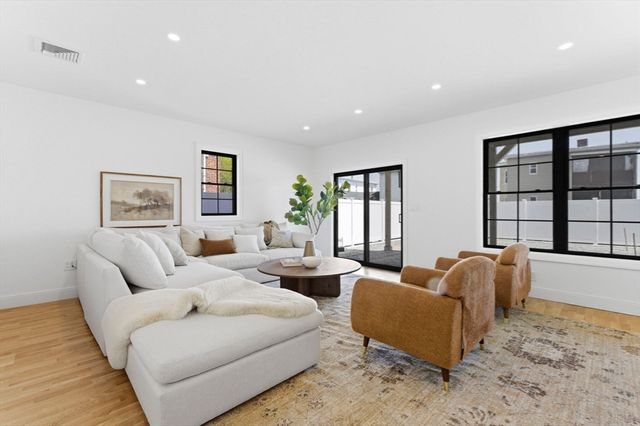 165 Campbell Ave 1, Revere, MA 02151