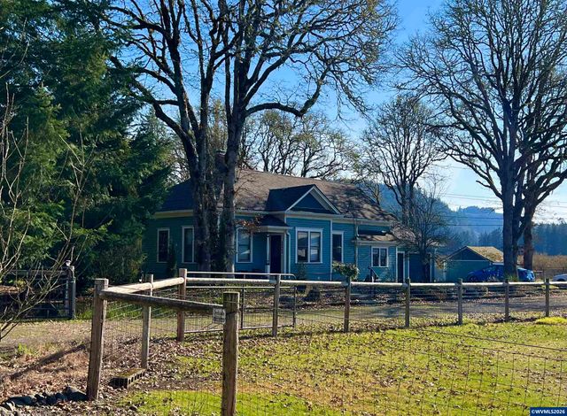 40544 McDowell Creek Dr, Lebanon, OR 97355